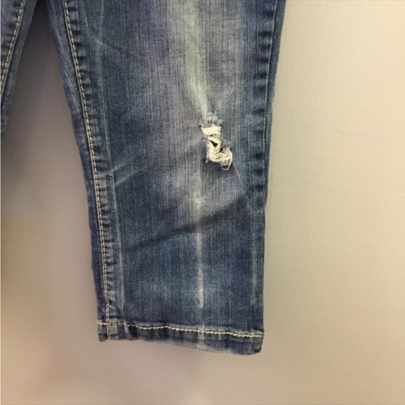 VIGOSS size 5 Jean Capri 7 pocket
2 button and zipper closure - Picture 9 of 12